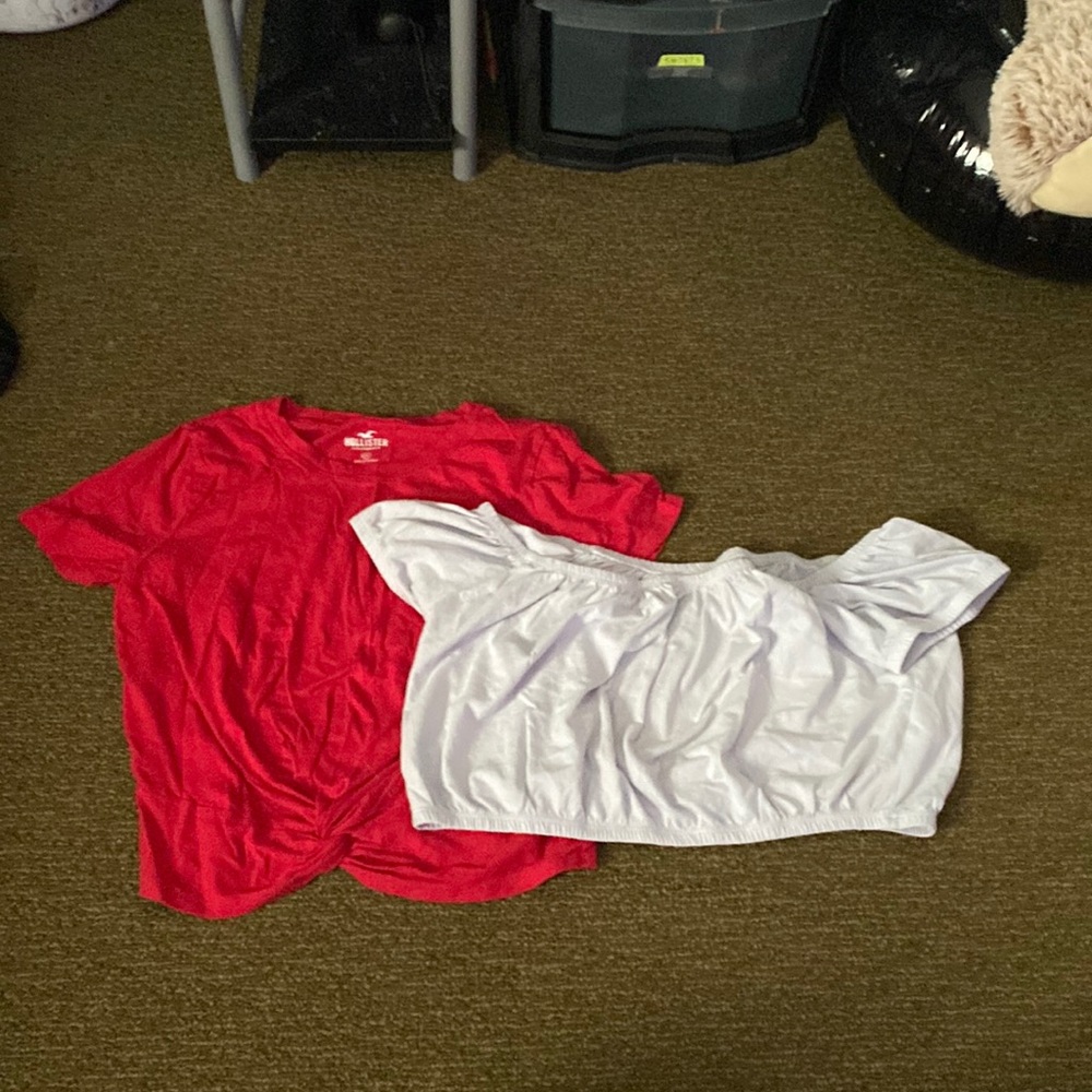 Hollister bundle cropped tees